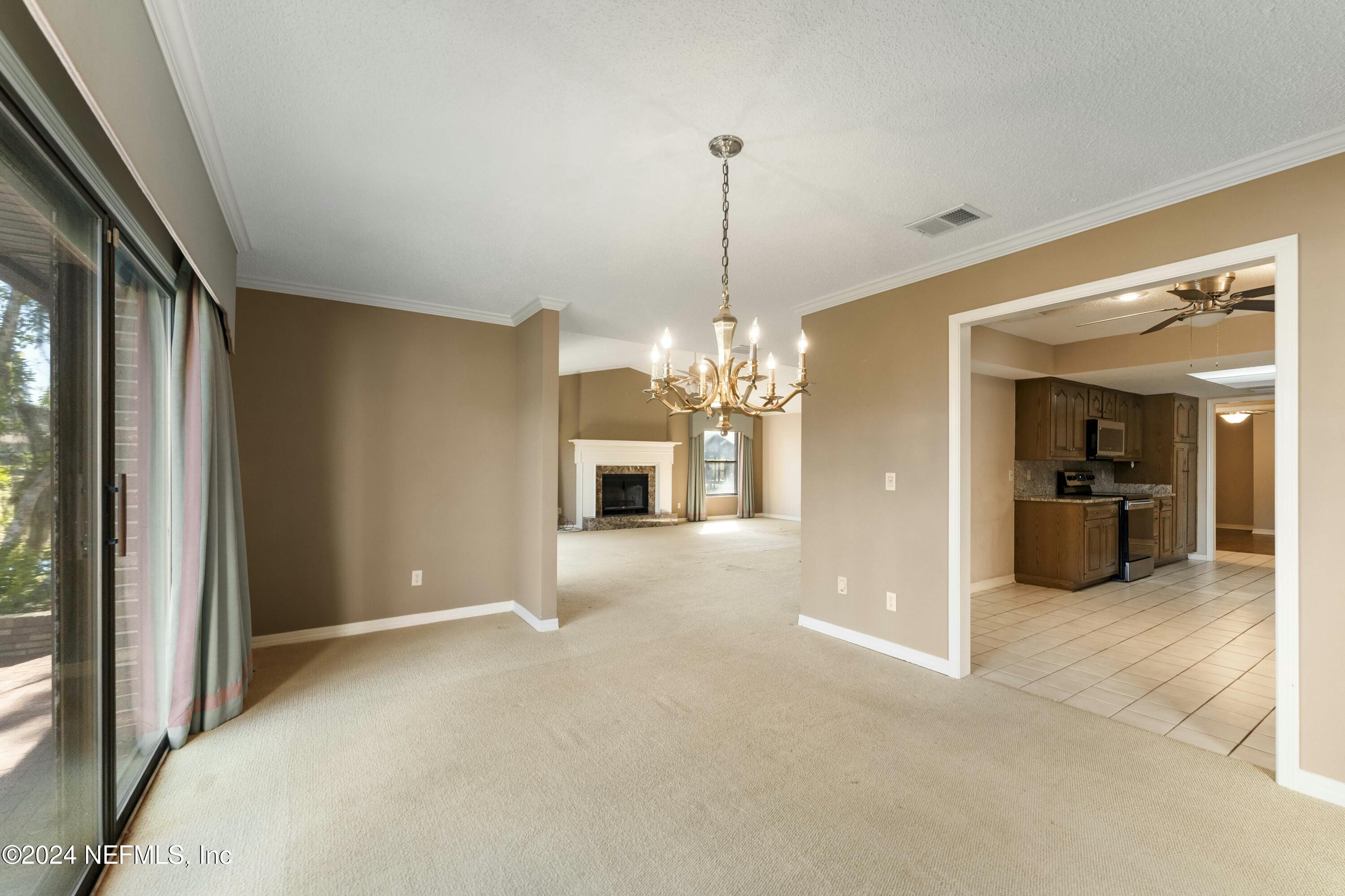 4251 Monument Road, Unit 501 Jacksonville, FL 32225 - Photo 14 of 44 Dining Room