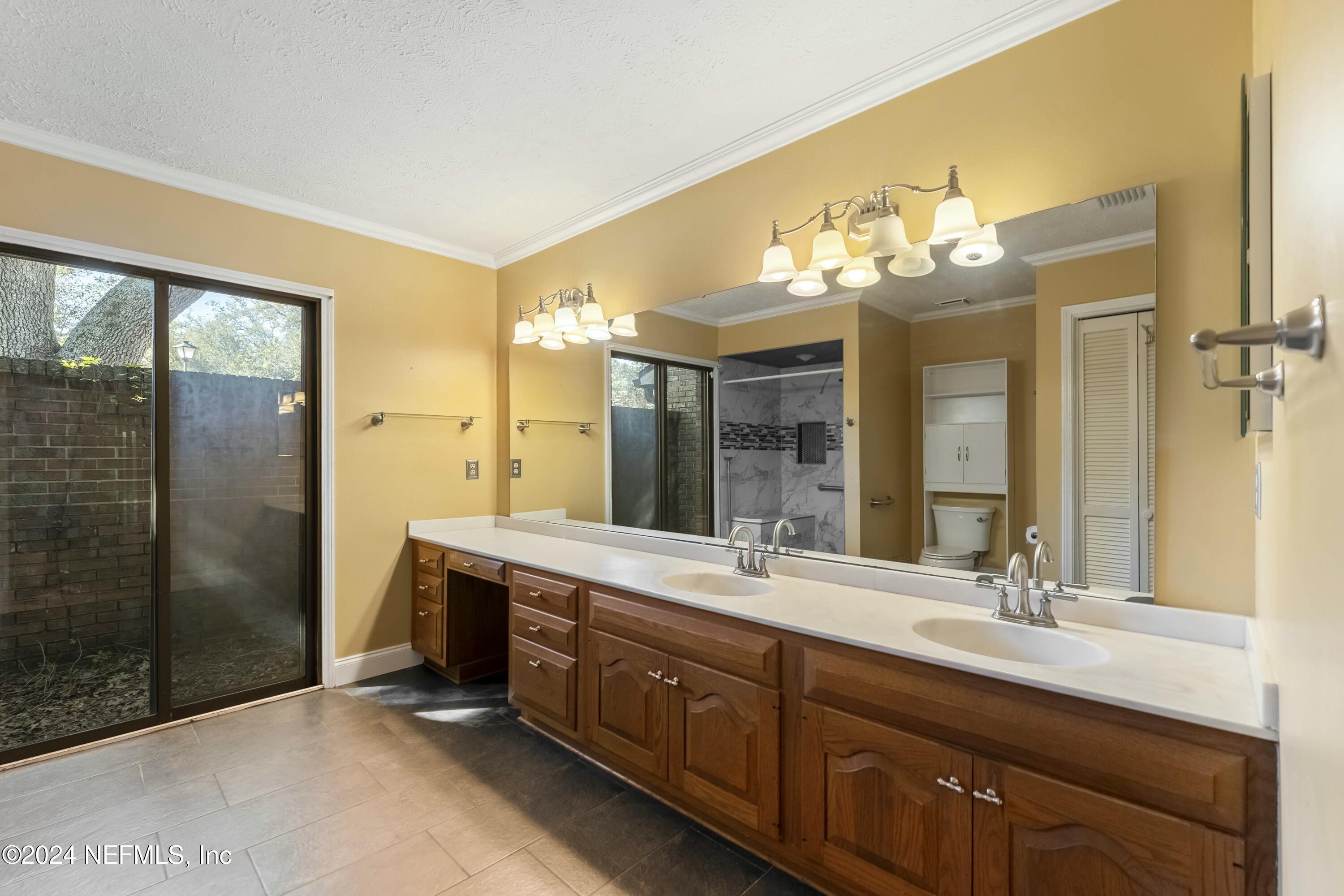 4251 Monument Road, Unit 501 Jacksonville, FL 32225 - Photo 25 of 44 Primary Bath