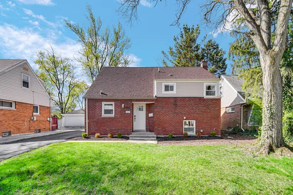 $329,900 | 2127 Downey Road, Homewood, IL 60430