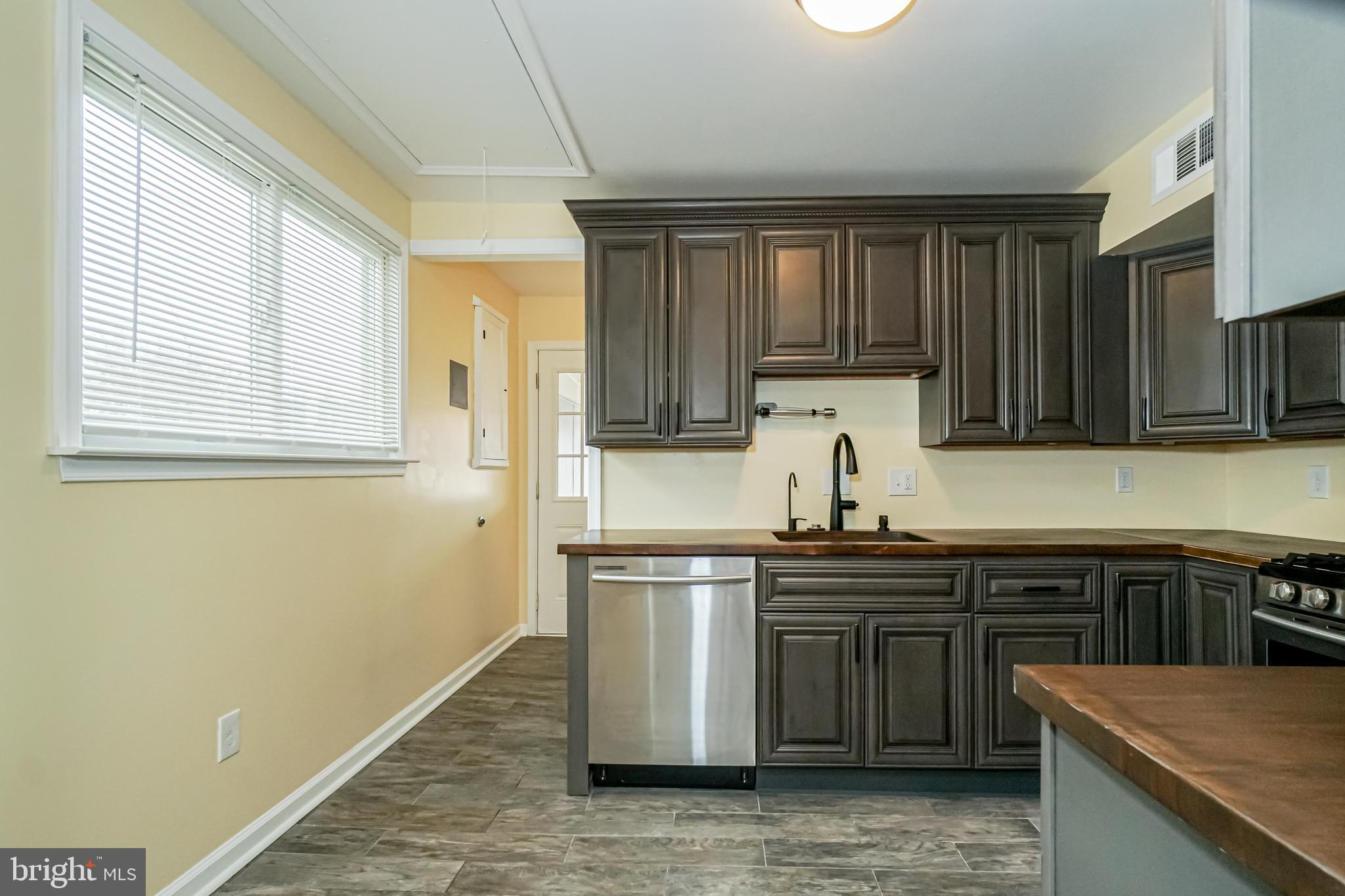 9 Thelm Road New Castle, DE 19720 - Photo 7 of 15 Gallery Image 7