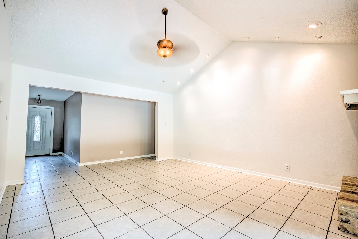 7000 Greenock Street Austin, TX 78749 - Photo 6 of 22 a view of an empty room