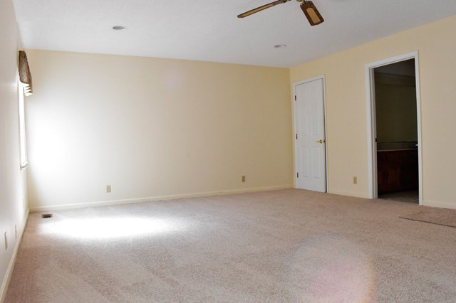 4430 Jones Road Macon, GA 31216 - Photo 15 of 28 an empty room with closet