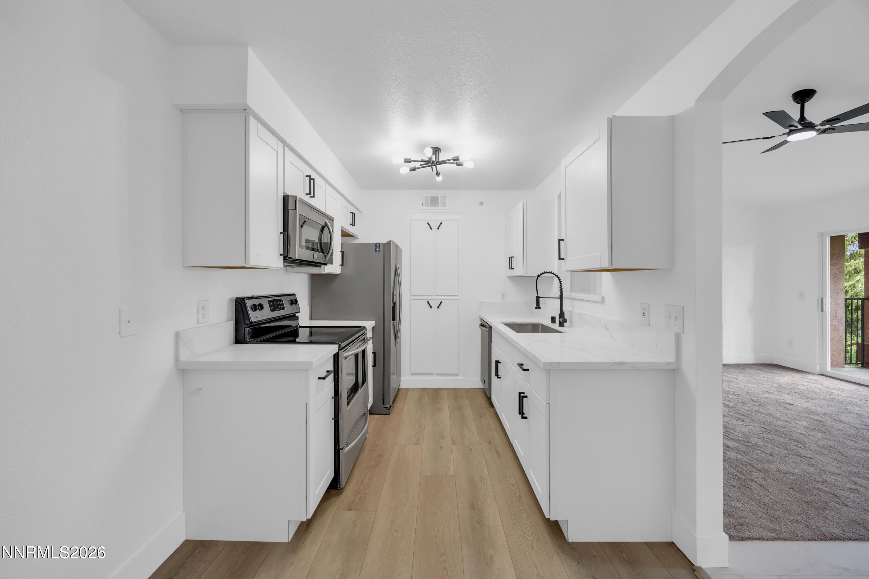 6850 Sharlands Avenue, Unit 2157 Reno, NV 89523 - Photo 22 of 43 27_img_3153