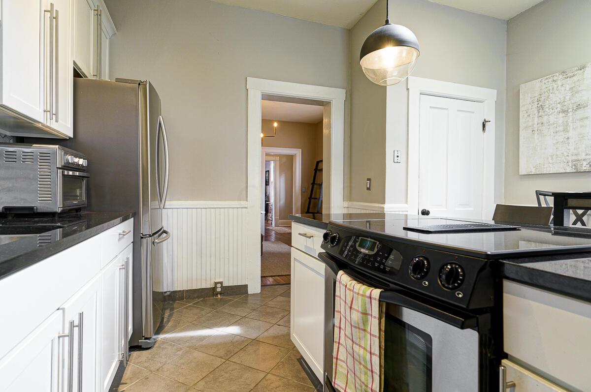 709 South 3rd Street Columbus, OH 43206 - Photo 13 of 33 Eat-In Kitchen