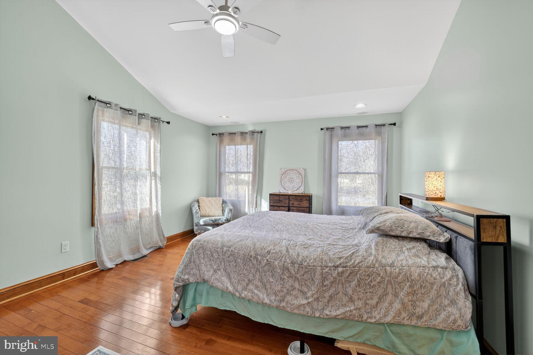 1161 Steamboat Road Shady Side, MD 20764 - Photo 15 of 30