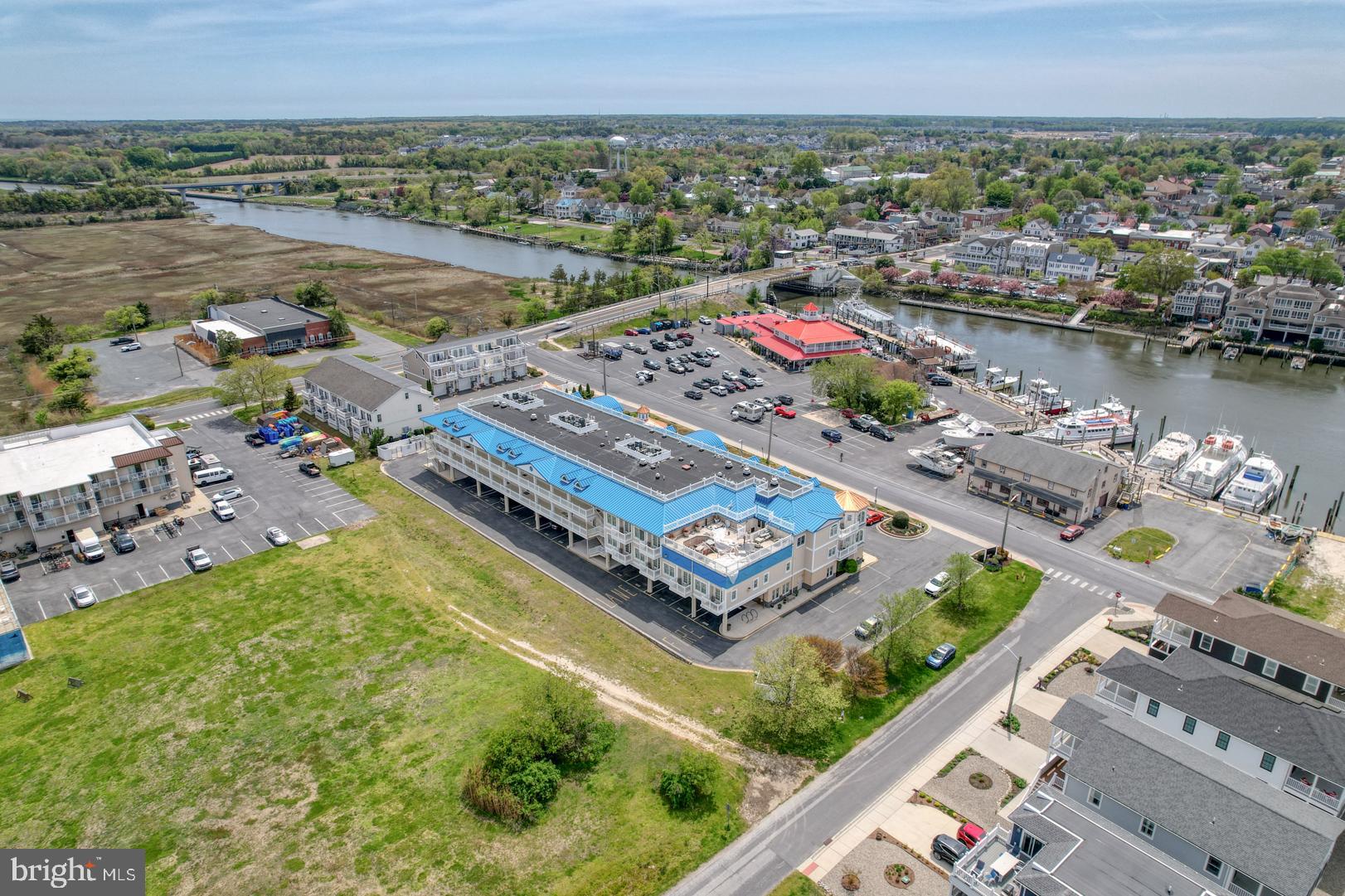 110 Anglers Road, Unit 204 Lewes, DE 19958 - Photo 5 of 32 Bay, Canal, Lewes views....