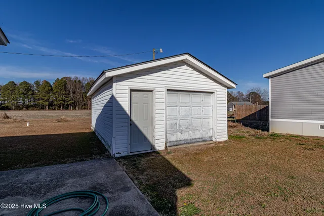 $173,500 | 157 Watery Branch Church Road, Stantonsburg, NC 27883