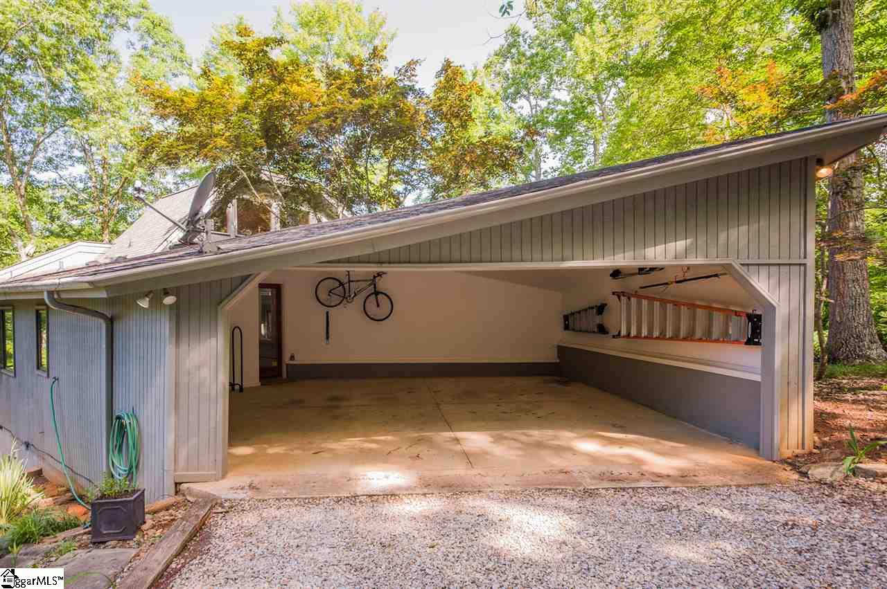 18 River Ridge Road Marietta, SC 29661 - Photo 20 of 35
