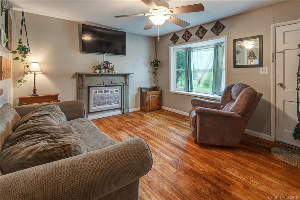 56 Ridge Road Asheville, NC 28803 - Photo 5 of 18 Gallery Image 5