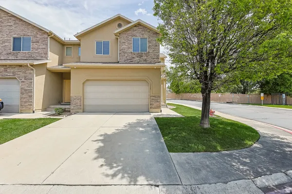 $415,000 | 1944 West Hollow Court, Lehi, UT 84043