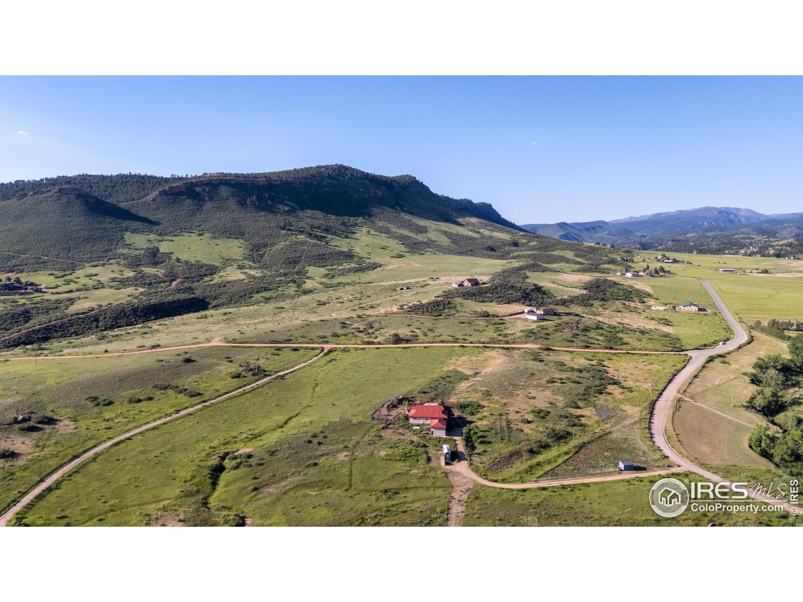 108 Lone Star Road Lyons, CO 80540 - Photo 37 of 38 a view of a city