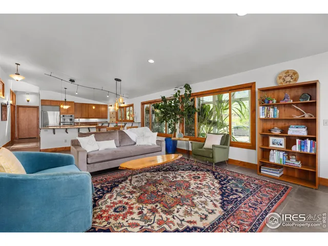 $1,245,000 | 108 Lone Star Road, Lyons, CO 80540