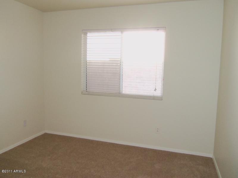8008 West Rancho Drive Glendale, AZ 85303 - Photo 13 of 21 BED 2
