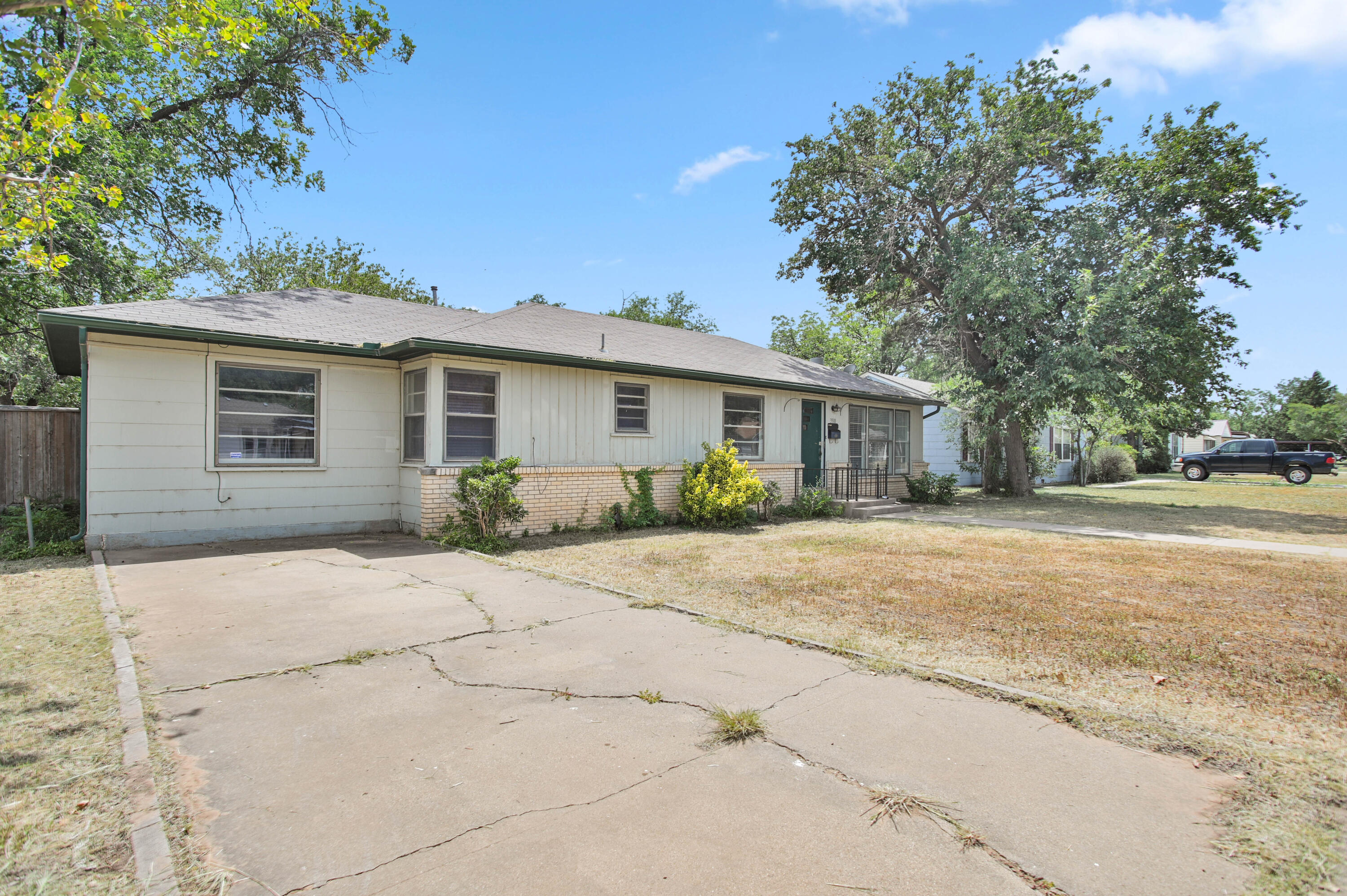 3501 26th Street Lubbock, TX 79410 - Photo 39 of 39 DSC_6348