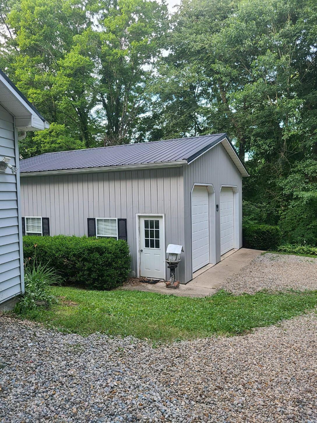 28721 Black Road Danville, OH 43014 - Photo 2 of 12