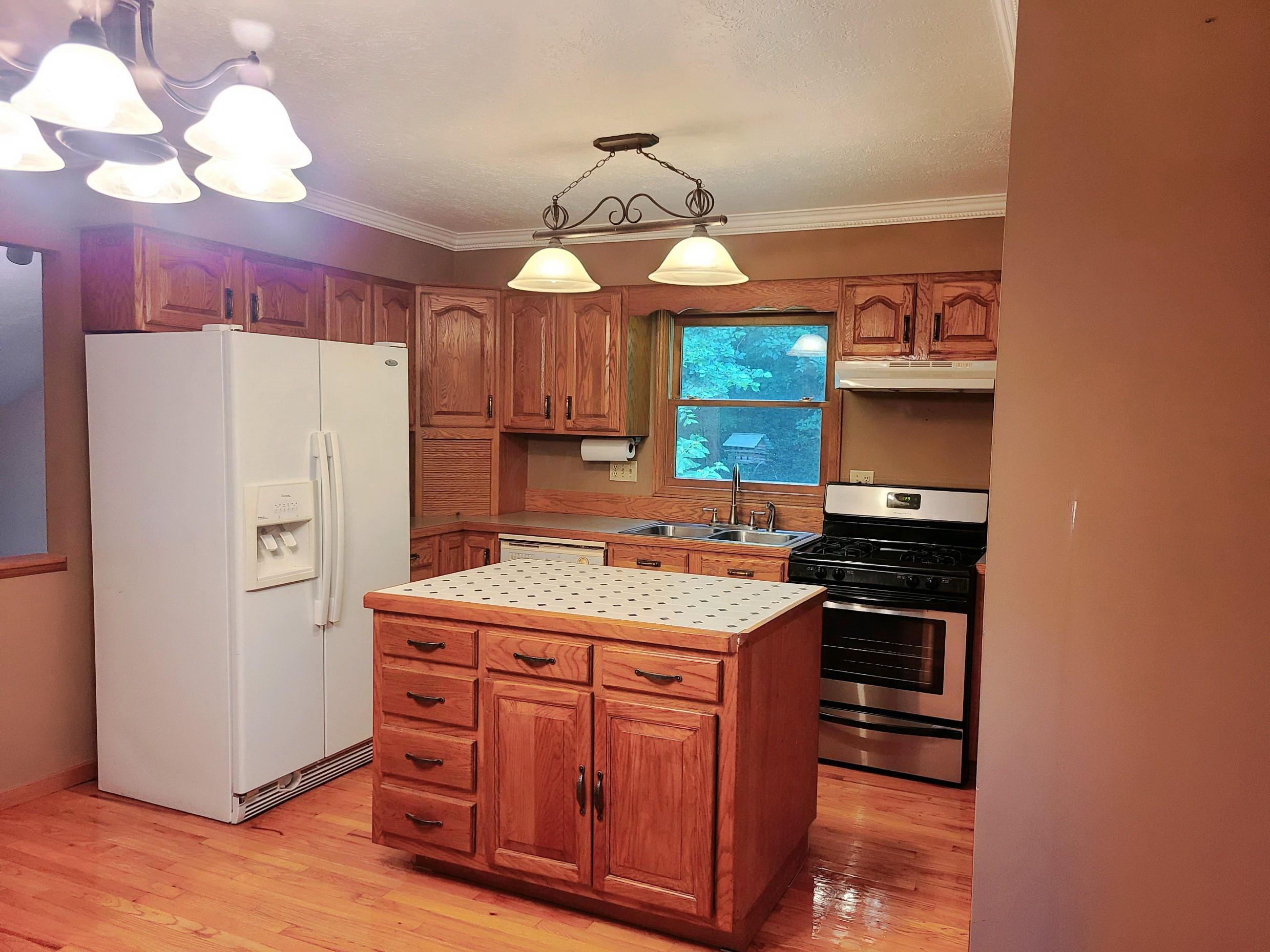 28721 Black Road Danville, OH 43014 - Photo 5 of 12