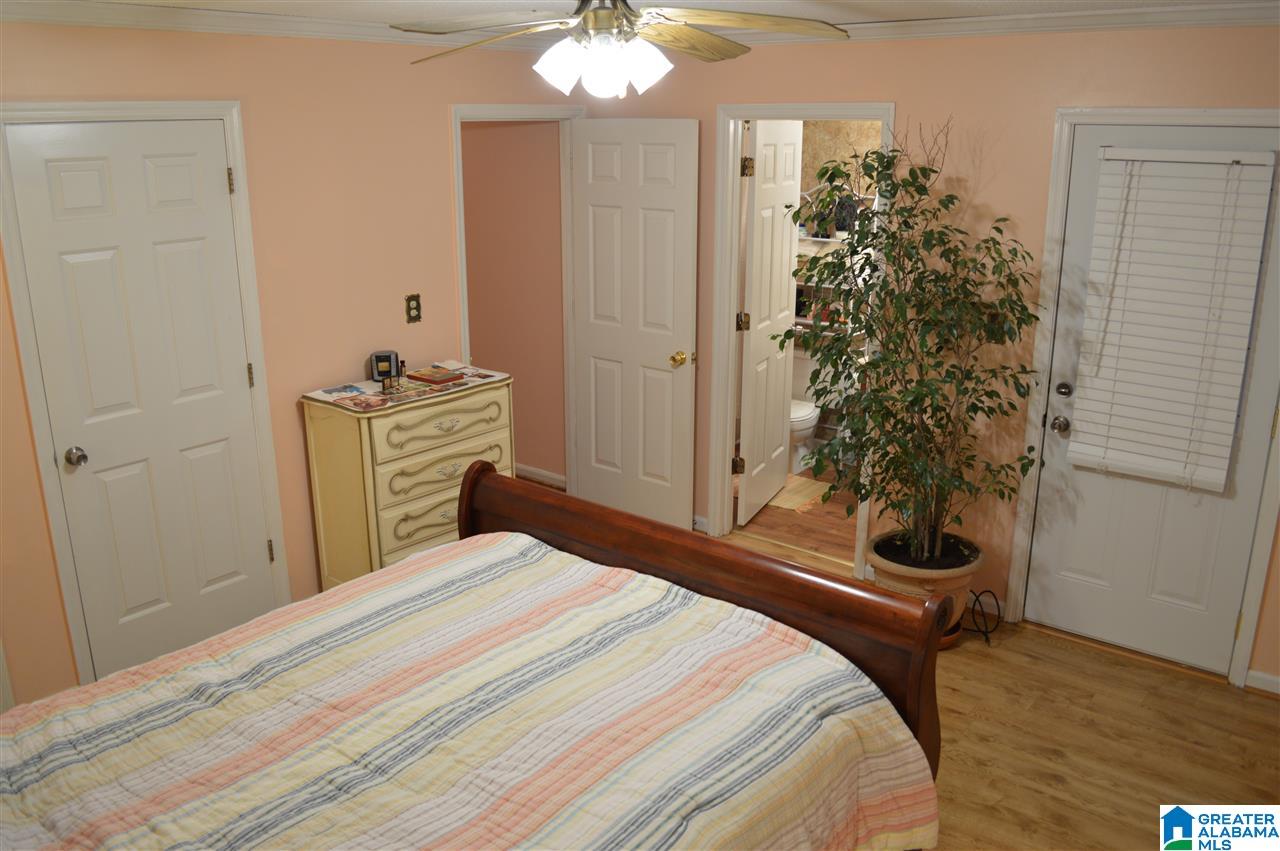 208 Dolphin Circle Alabaster, AL 35007 - Photo 15 of 25