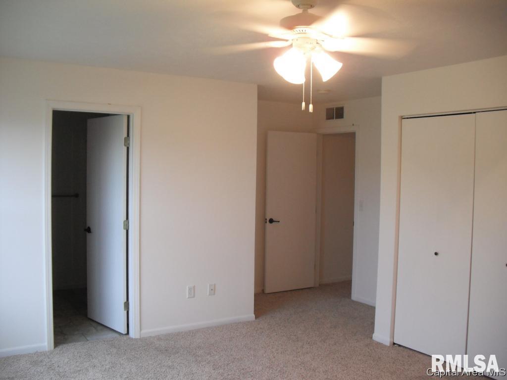 2004 Cormorant Drive Springfield, IL 62711 - Photo 8 of 13 Gallery Image 8