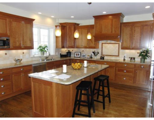 46 Barbara Road Needham, MA 02492 - Photo 4 of 18
