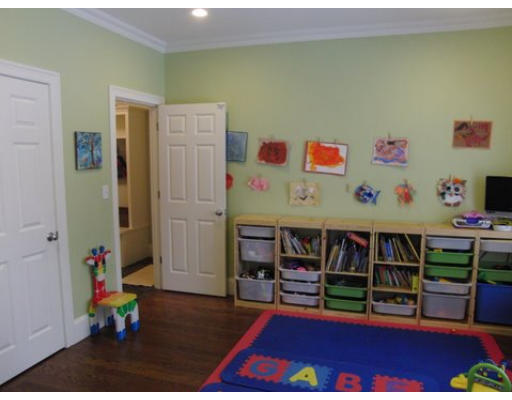 46 Barbara Road Needham, MA 02492 - Photo 8 of 18