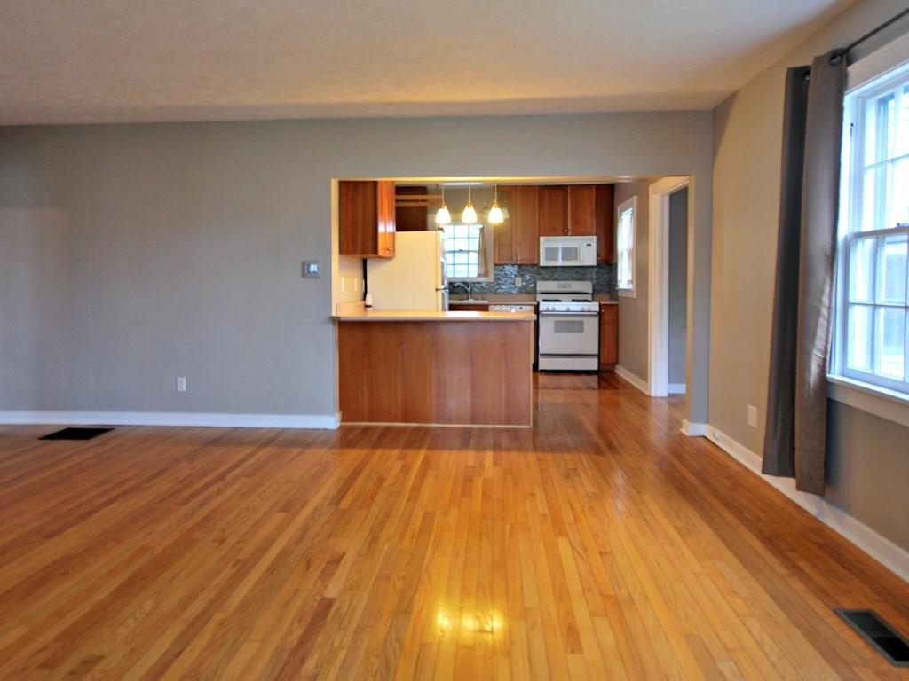 2115 California Street Columbus, IN 47201 - Photo 10 of 25 Gallery Image 10
