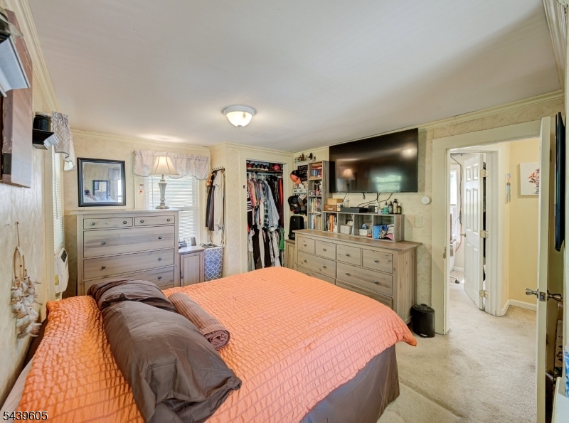 205 Main Road Montville, NJ 07045 - Photo 16 of 28