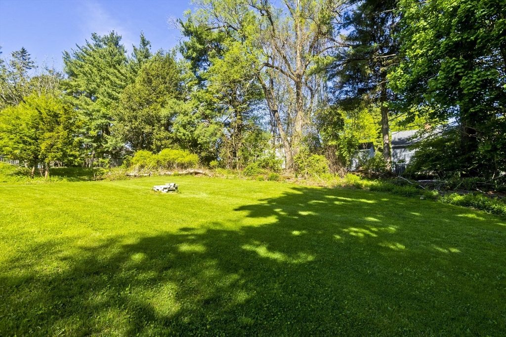 94 Porter Road East Longmeadow, MA 01028 - Photo 38 of 41 Gallery Image 38