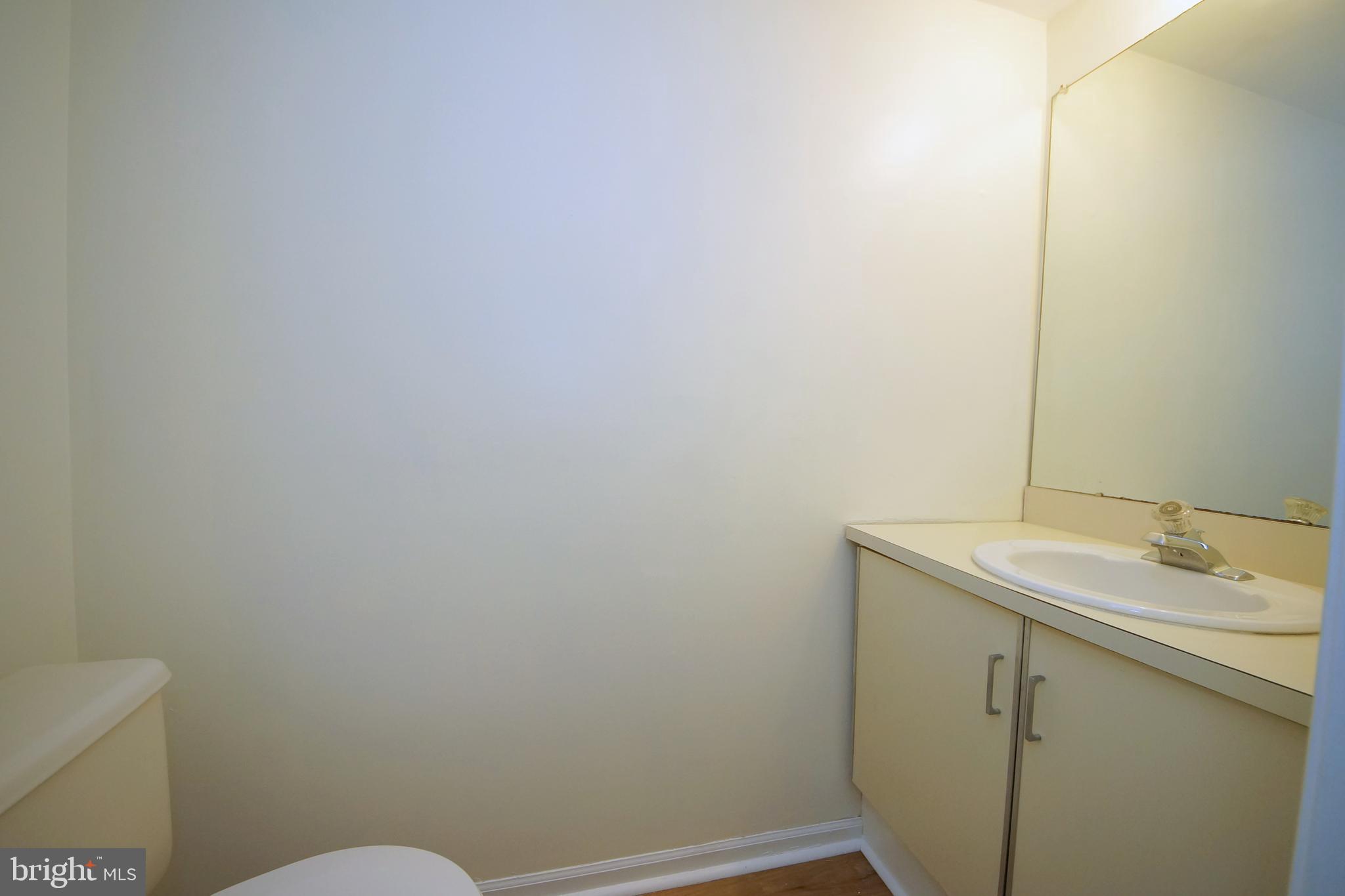 43 Geraldine Road East Windsor, NJ 08520 - Photo 13 of 28 Gallery Image 13