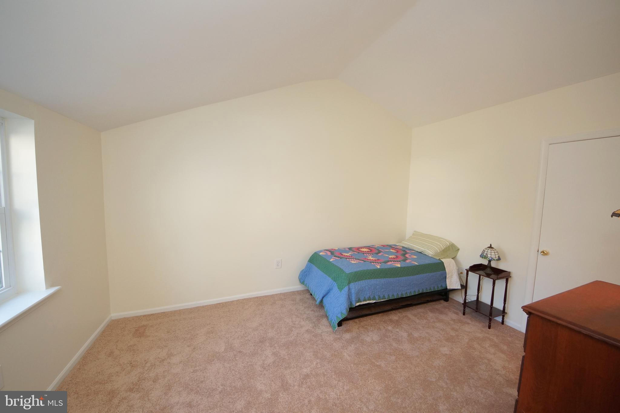 43 Geraldine Road East Windsor, NJ 08520 - Photo 22 of 28 Gallery Image 22
