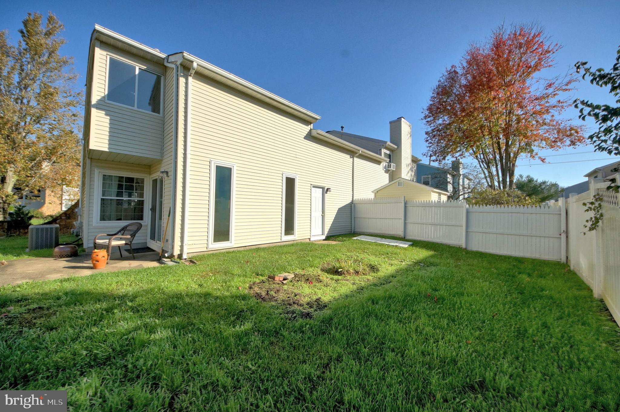 43 Geraldine Road East Windsor, NJ 08520 - Photo 26 of 28 Gallery Image 26