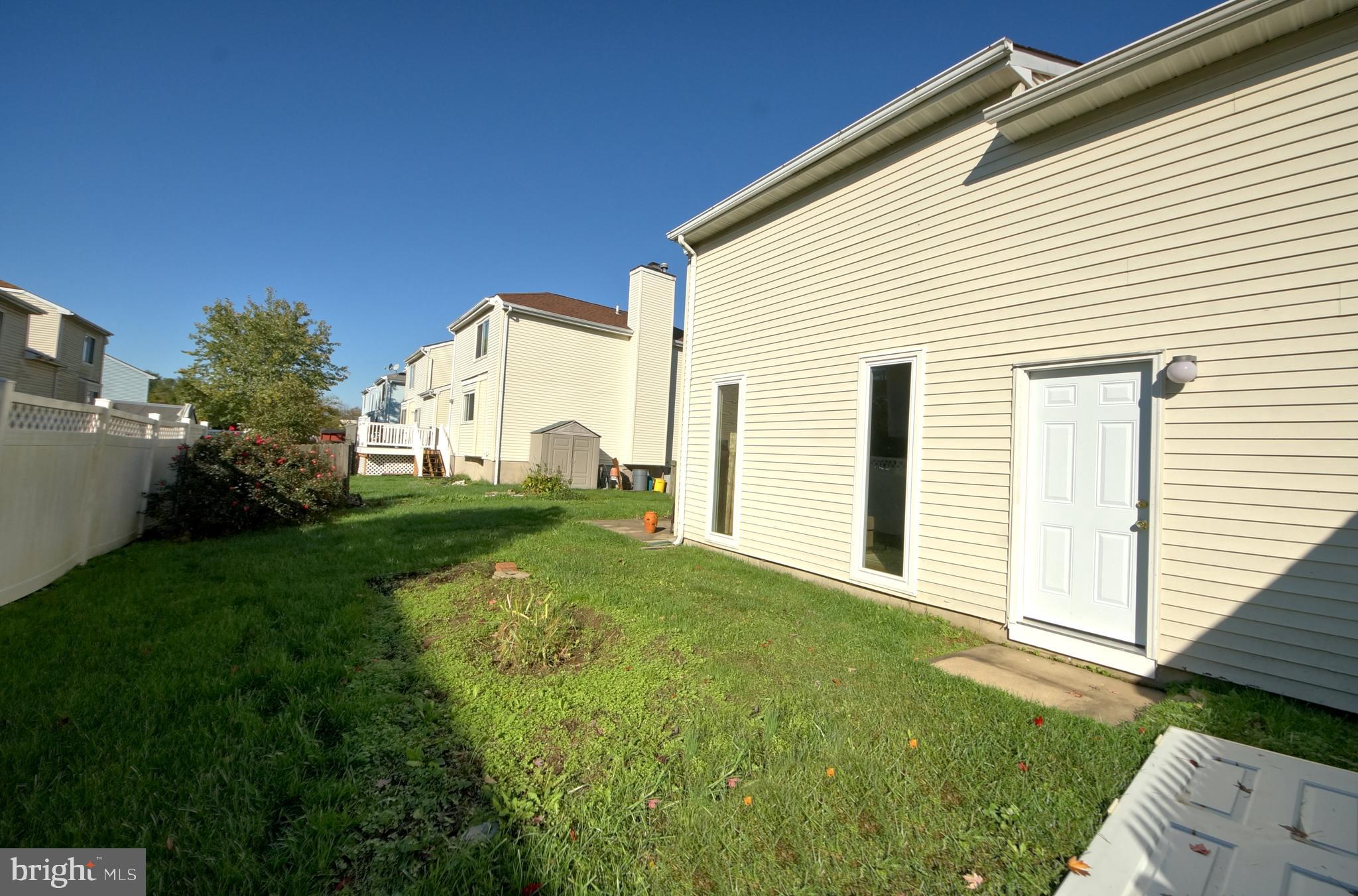 43 Geraldine Road East Windsor, NJ 08520 - Photo 27 of 28 Gallery Image 27