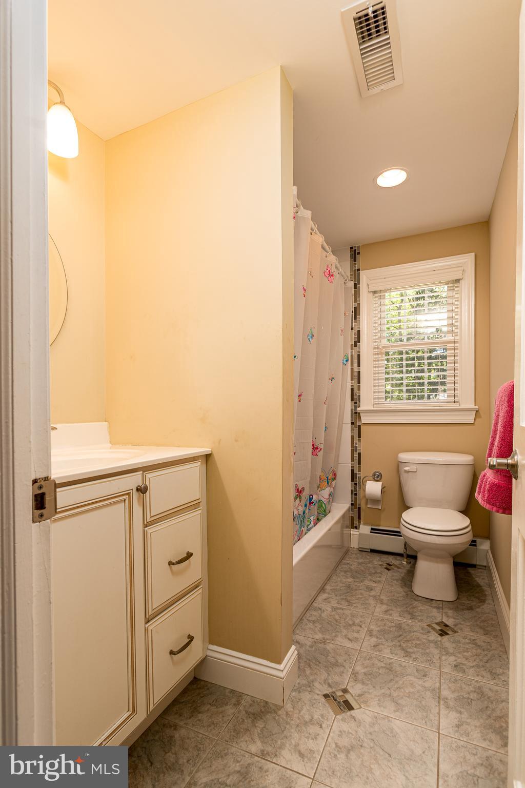 22 Pickwick Lane Malvern, PA 19355 - Photo 25 of 33