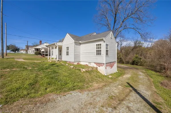 $225,000 | 349 West Harden Street, Graham, NC 27253