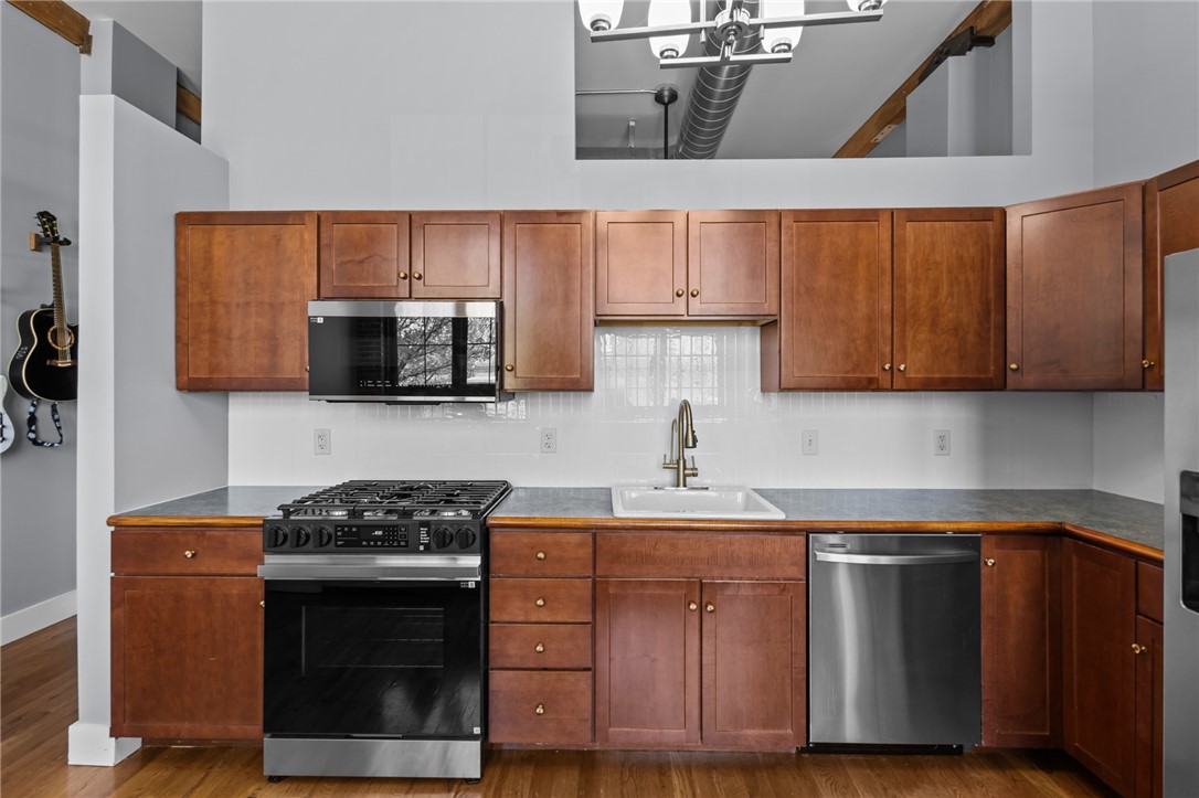 99 Allen Street, Unit 105 Woonsocket, RI 02895 - Photo 5 of 15