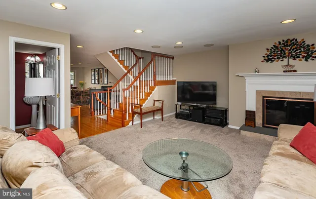 $3,900 | 107 Haldeman Street, Media, PA 19063