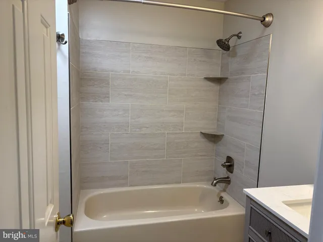 $3,900 | 107 Haldeman Street, Media, PA 19063