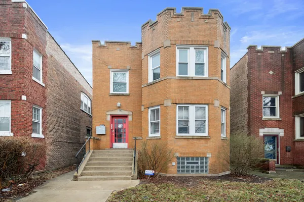 $1,600 | 8533 South Oglesby Avenue, Unit 2, Chicago, IL 60617