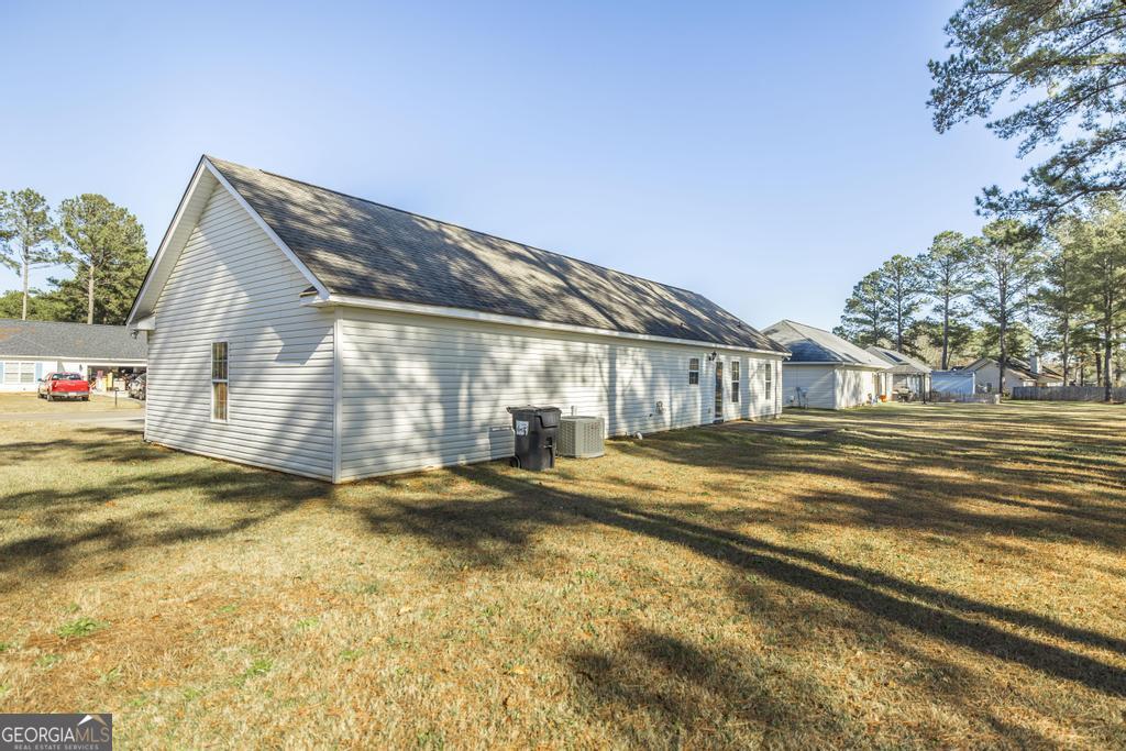 204 Chimney Rock Road Perry, GA 31069 - Photo 25 of 28 a view of pool in front of house