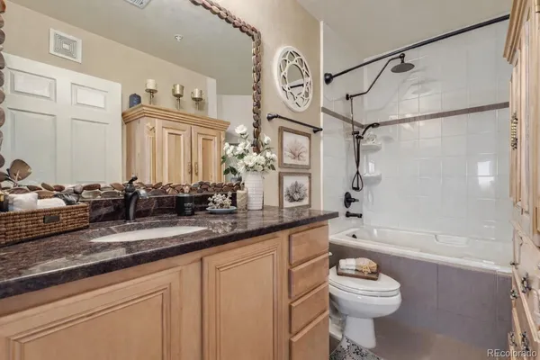 $280,000 | 15475 Andrews Drive, Unit 304, Denver, CO 80239