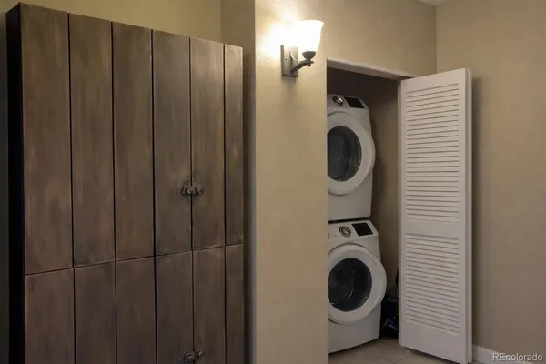 $280,000 | 15475 Andrews Drive, Unit 304, Denver, CO 80239