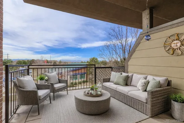 $280,000 | 15475 Andrews Drive, Unit 304, Denver, CO 80239