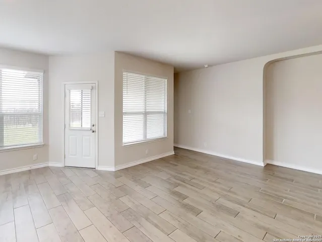 $2,600 | 602 Steele Shallows, Cibolo, TX 78108