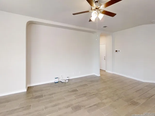 $2,600 | 602 Steele Shallows, Cibolo, TX 78108