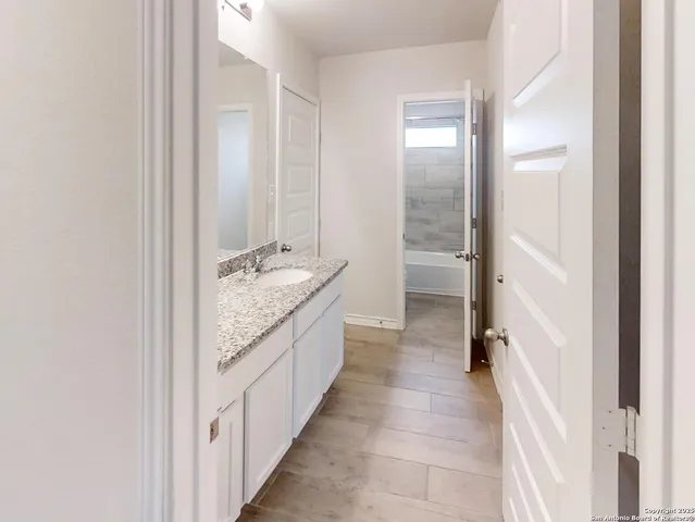 $2,600 | 602 Steele Shallows, Cibolo, TX 78108