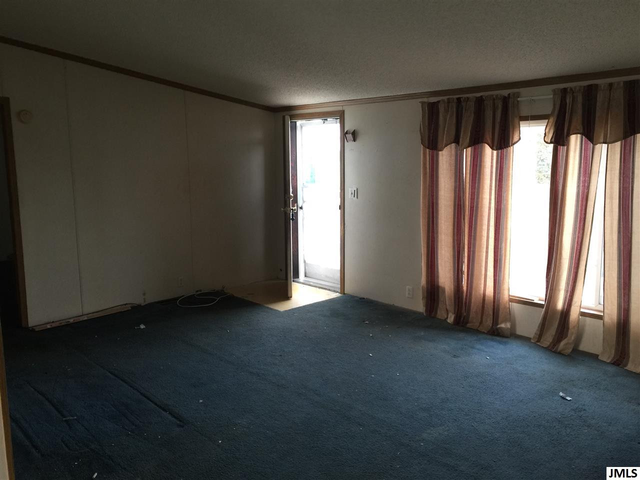 4712 Sherman Road Charlotte, MI 48813 - Photo 8 of 15 Photo 8