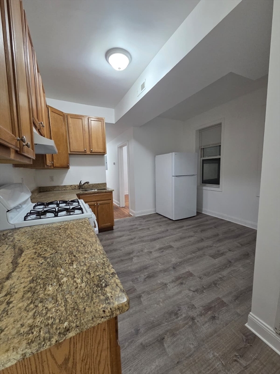 136 Chestnut Street, Unit 2 Chelsea, MA 02150 - Photo 2 of 8