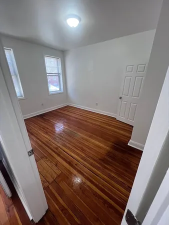 $2,250 | 136 Chestnut Street, Unit 2, Chelsea, MA 02150