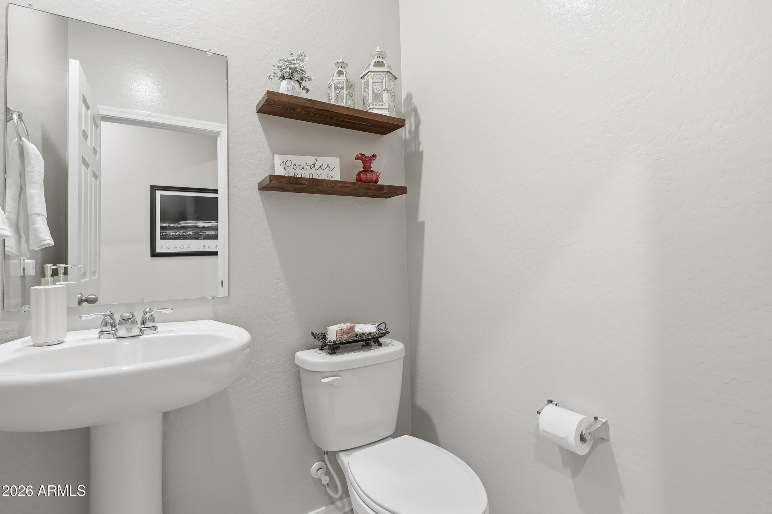 47347 West Cansados Road Maricopa, AZ 85139 - Photo 15 of 46 Powder room