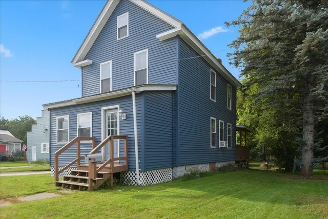 $290,000 | 92 Grand Avenue, Swanton, VT 05488
