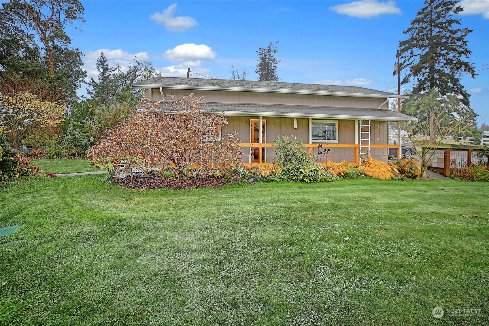 642 Moe Road Camano Island, WA 98282 - Photo 18 of 40 Gallery Image 18